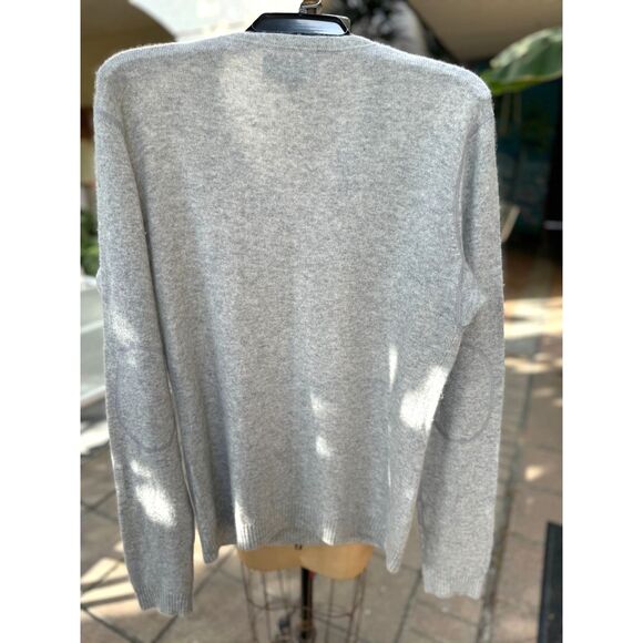 Tony Melillo Light Grey 100% Cashmere V-neck Long Sleeve Knit Sweater Size L ATM - Picture 8 of 8